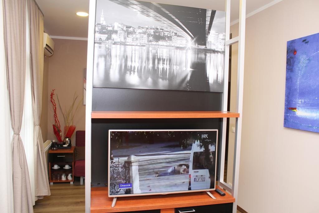 בלגרד Gala Luxury Suites חדר תמונה