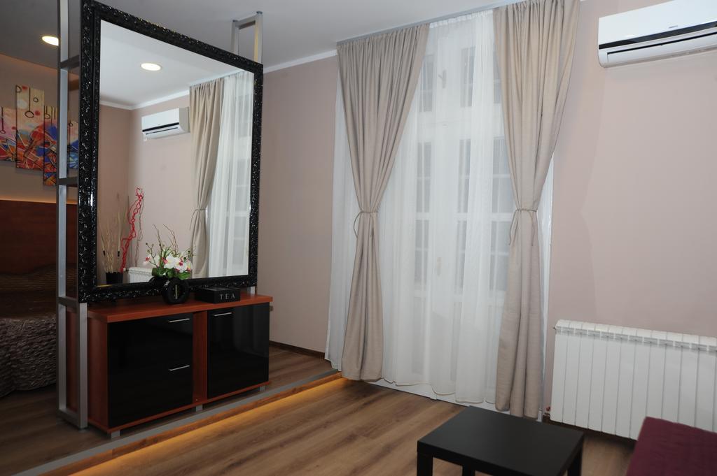 בלגרד Gala Luxury Suites חדר תמונה